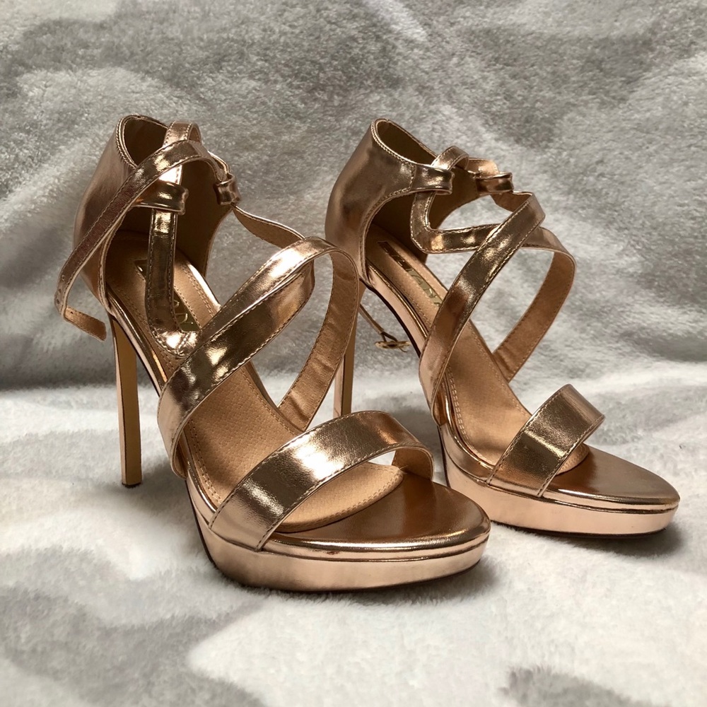 New Rose gold platform strappy Heel